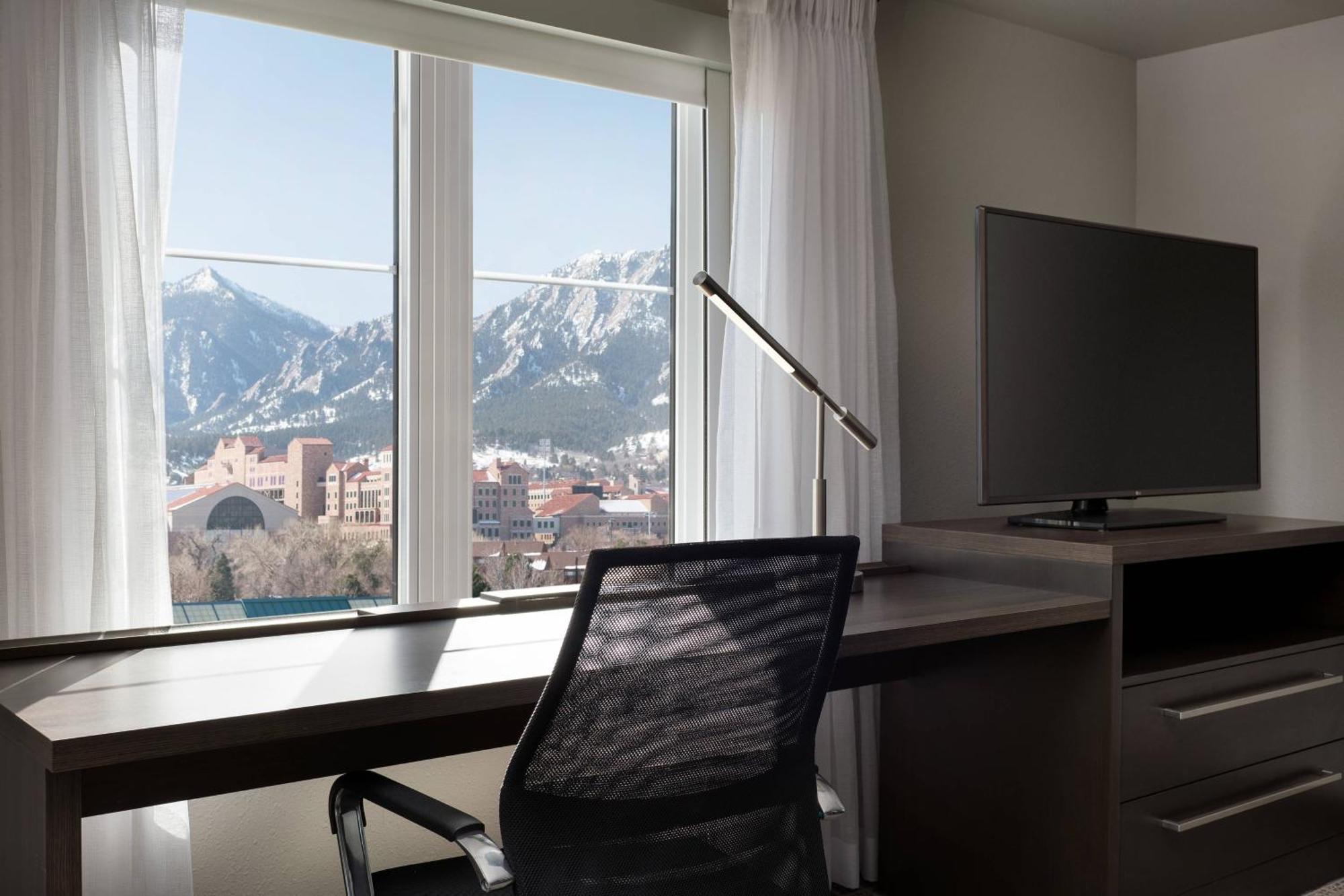 Residence Inn By Marriott Boulder Canyon Boulevard Exteriör bild